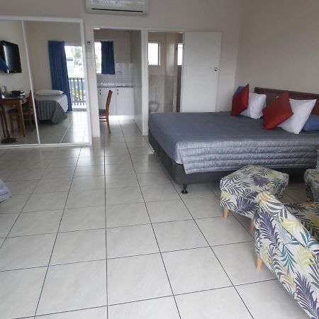Aparthotel Airlie Court Units Airlie Beach Exterior foto